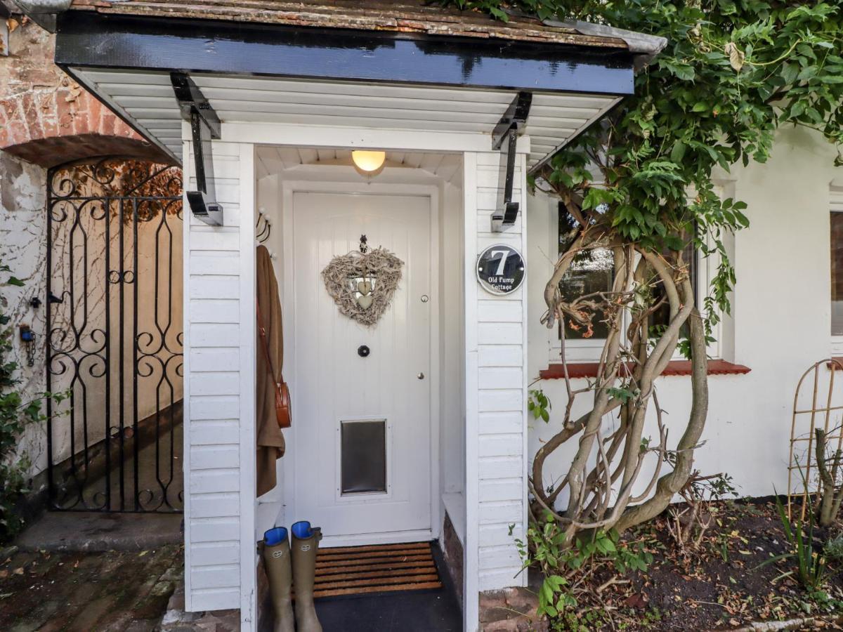 Old Pump Cottage Ross-on-Wye エクステリア 写真