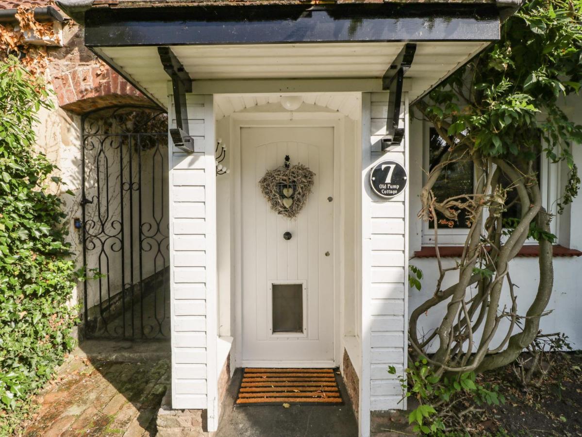 Old Pump Cottage Ross-on-Wye エクステリア 写真